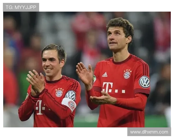 拜仁球迷与马德里警察冲突致伤多人被捕 拜仁球迷与马德里警察冲突致伤多人被捕